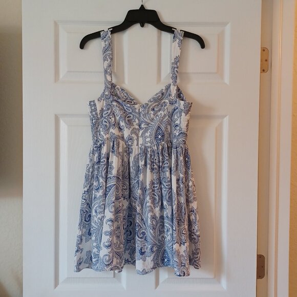 EUC Zara Blue/White Paisley Babydoll Dress Size Large - Picture 4 of 5